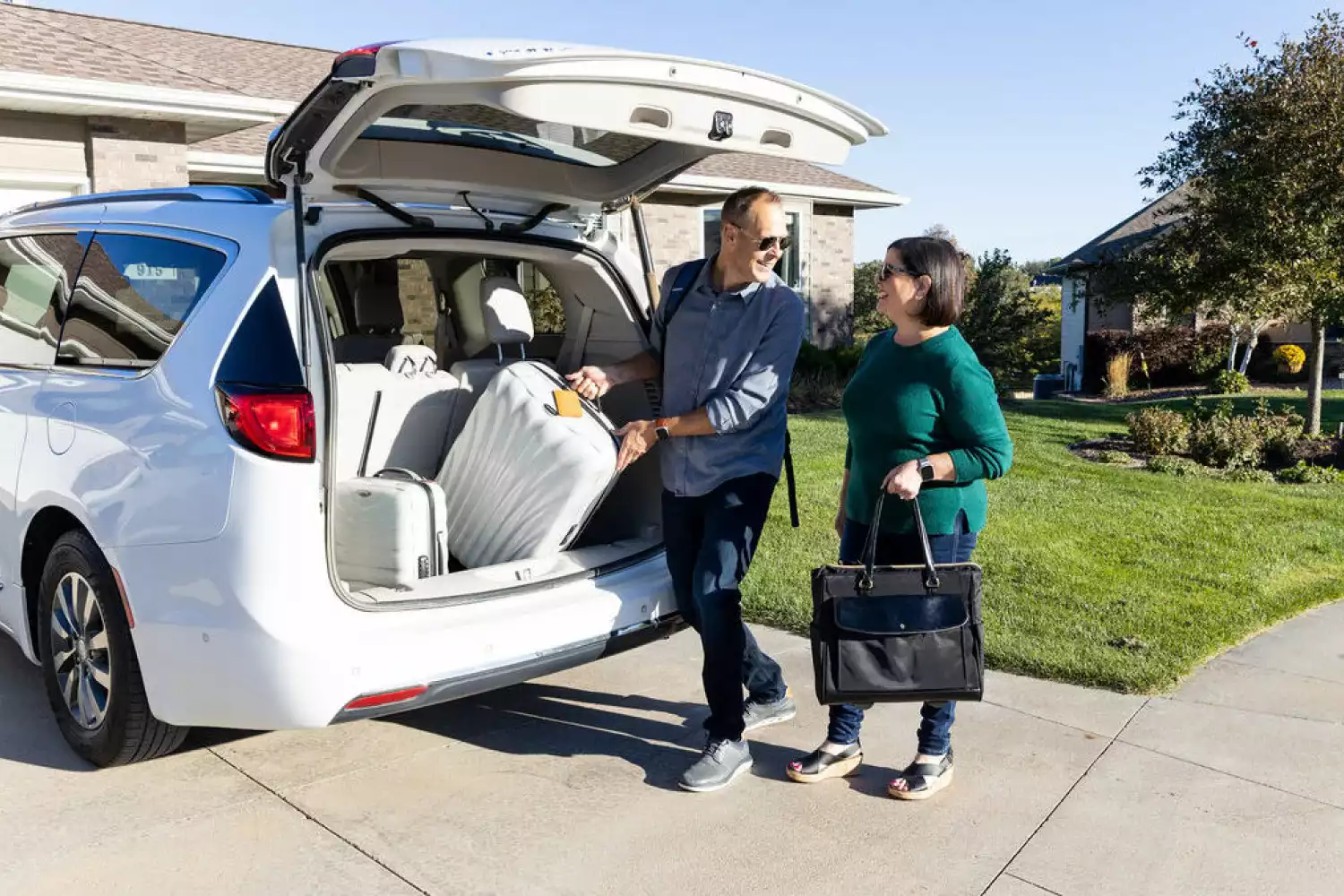 car garbage can for Chrysler Pacifica