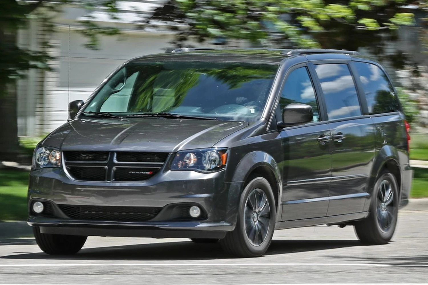 Dodge Grand Caravan car trash can